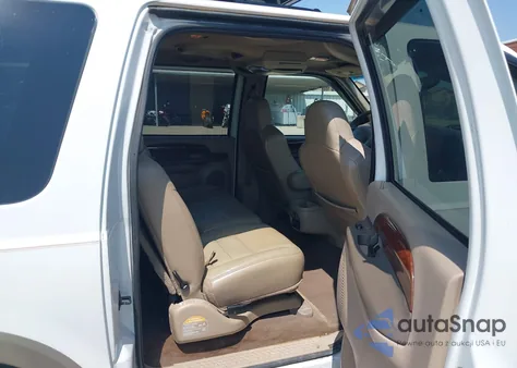 2002 Ford Excursion Limited from USA, damaged, VIN 1FMSU43F82EA39215